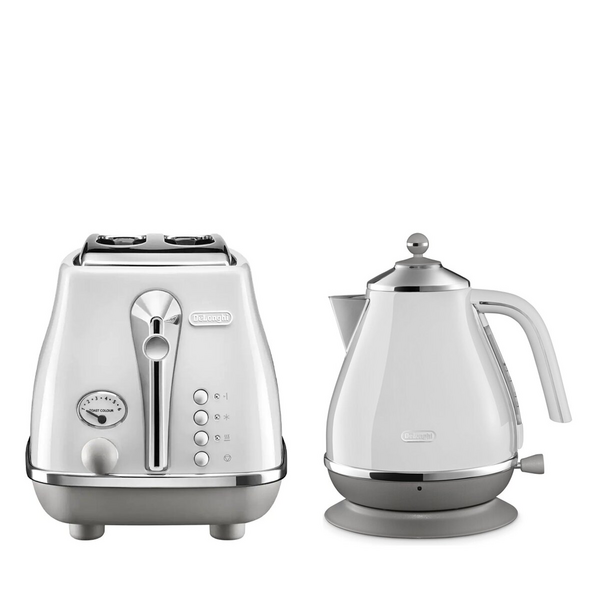 Delonghi Icona Capitals Kettle and Two Slice Toaster Breakfast
