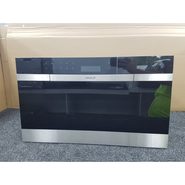WOLF 76cm M Series Contemporary Convection Steam Oven ICBCSO30CMB