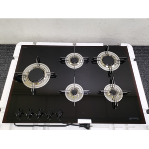 Smeg 75cm Dolce Stil Novo Aesthetic Blade Flame Natural Gas Cooktop PVL675LCNAU