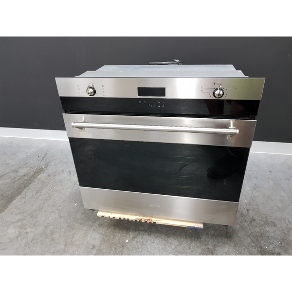 Smeg 76cm Classic Aesthetic Pyrolytic Built-In Oven SOA330X1