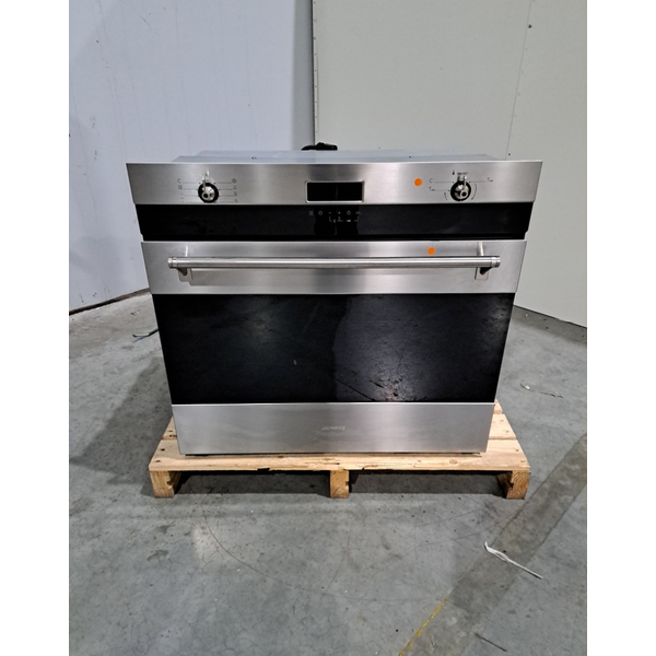 Smeg 76cm Classic Aesthetic Pyrolytic Built-In Oven SOA330X1