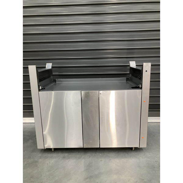 BeefEater Beef Eater Trolley with Side Burner Stainless Steel compatible with BBG1650SA 1600 Series 5 Burner Built-In BBQ BTR1651SA