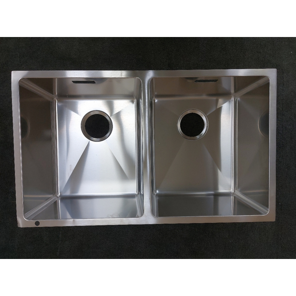 Blanco Quatrus Double Bowl Sink QUATR153434IUK5