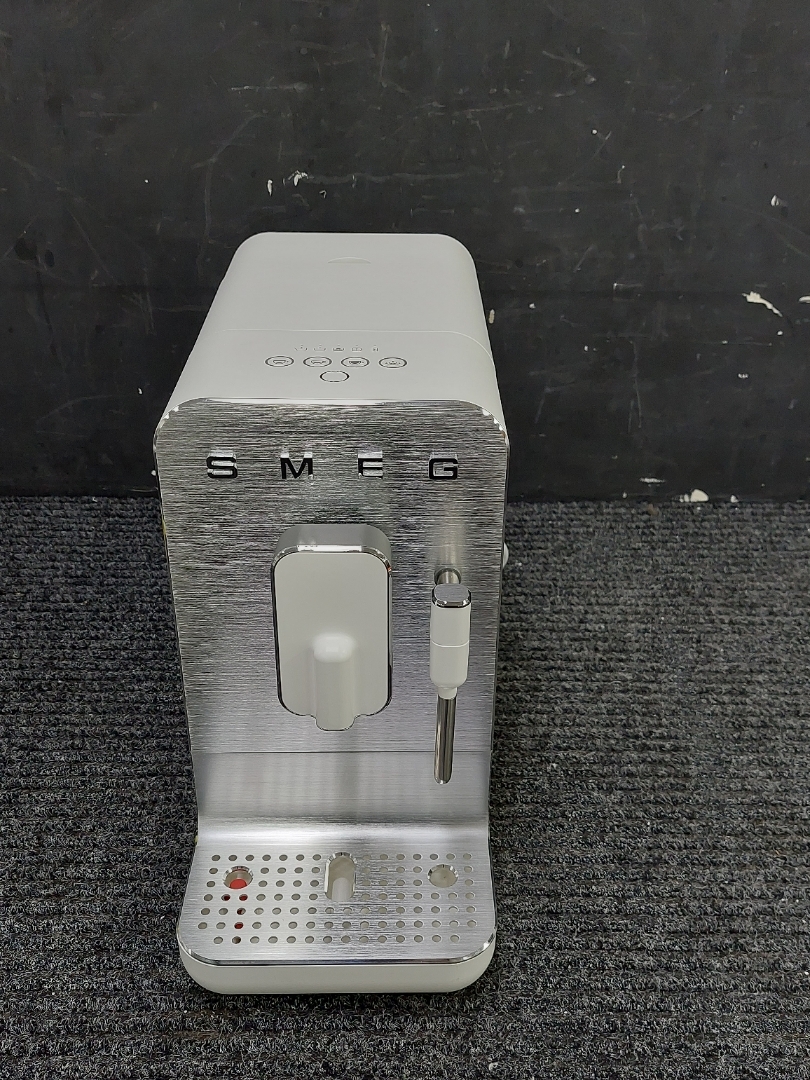 Smeg 50's Style Automatic Coffee Machine With Steam BCC02WHMAU