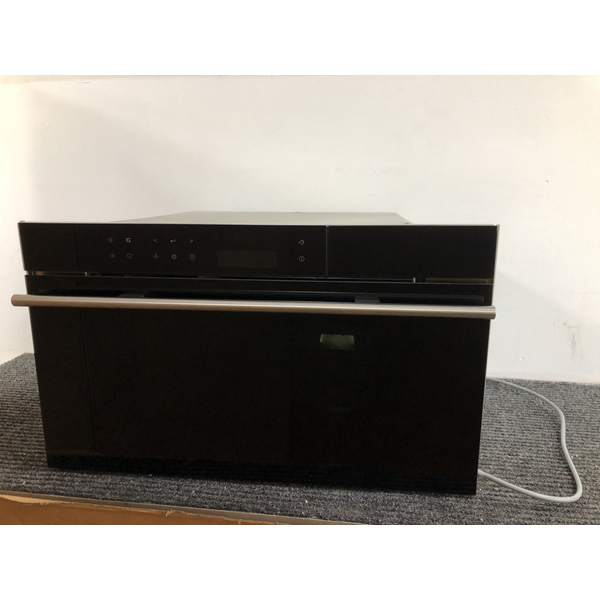 WOLF 76cm M Series Convection Steam Oven ICBCSO30CMBTH
