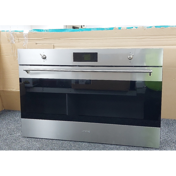 Smeg 90cm Classic Thermoseal Pyrolytic Built-In Oven SFPA9305SPX