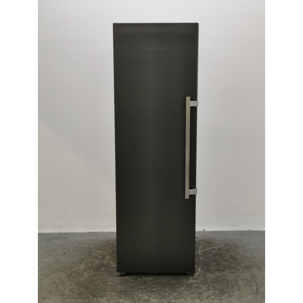 Liebherr 277L Upright Freezer Left Hinge SGNPBS4365LH