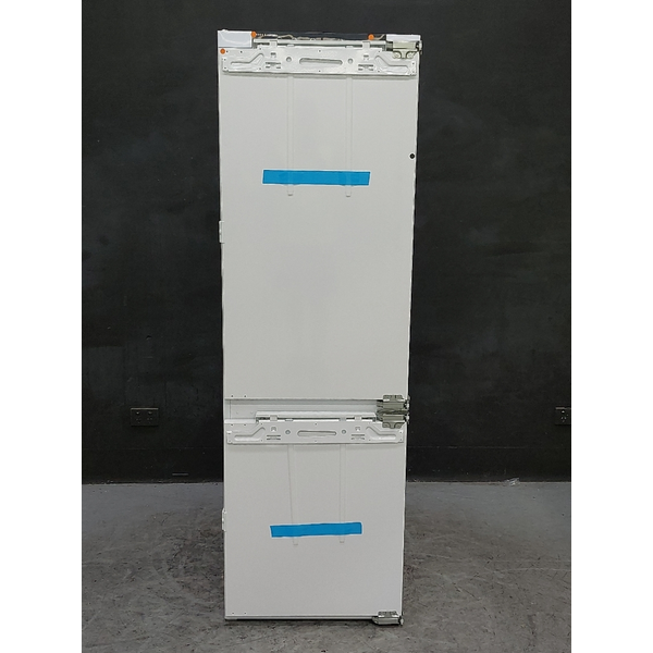 Fisher & Paykel Series 5 236L Integrated Bottom Mount Refrigerator RB60V18