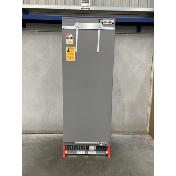 Liebherr Monolith 441L Integrable Built-In Upright Fridge EKB9471