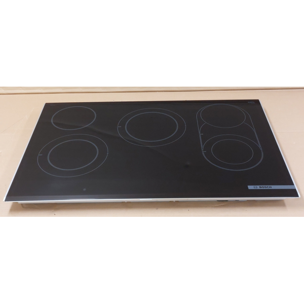 Bosch 80cm Series 8 Ceramic Cooktop Black PKM875DP1A