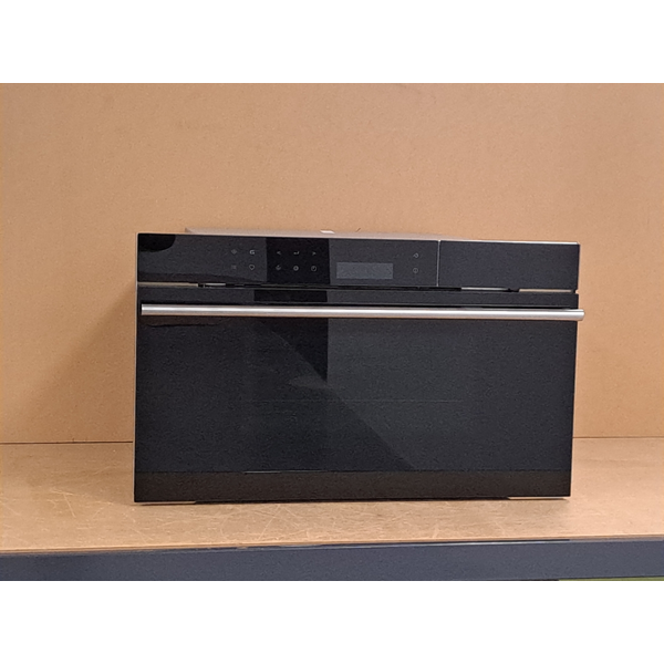 WOLF M Series Contemporary 76cm Convection Steam Oven ICBCSO30CMBTH1