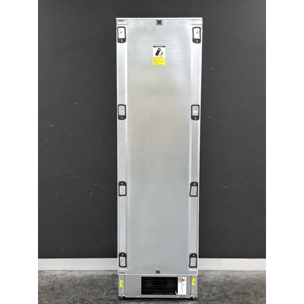 V-ZUG 331L V6000 Integrated Upright Freezer 5109900011