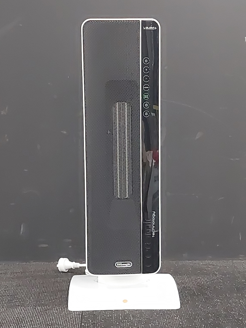 Delonghi Ceramic 2400 watt Tower Fan Heater TCH8993ER Home Clearance