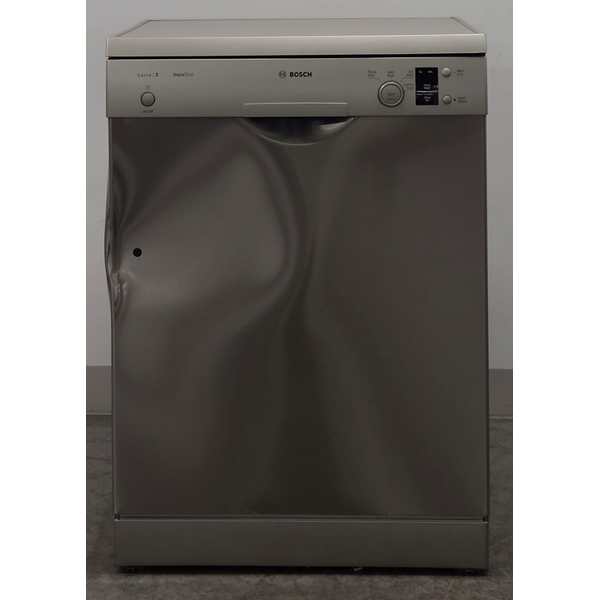 Bosch 60cm Series 2 Freestanding Silver Dishwasher SMS24AI01A