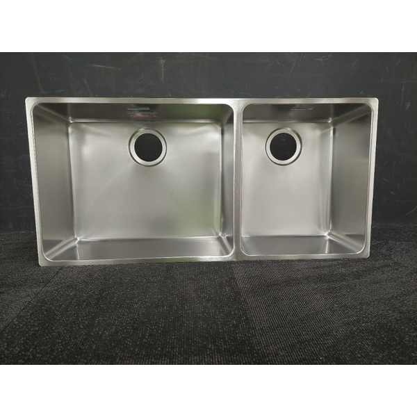 Franke Mythos 500/340mm and 1 and 1/2 Bowl Right 3 Way Installation Sink MYX220-5034BSBR