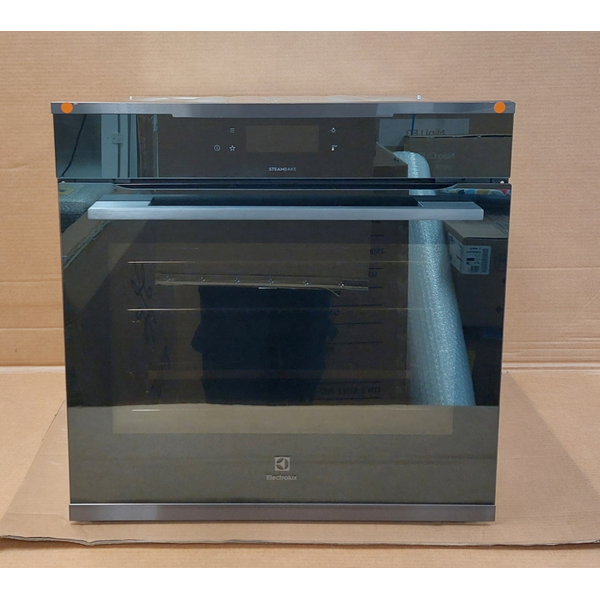 Electrolux 60cm Pyrolytic Built-In Oven with Steam Bake EVEP616DSE