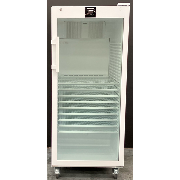 Liebherr 440L Pharmacy and Laboratory Refrigerator with Convection Cooling White Glass SRFVH5511