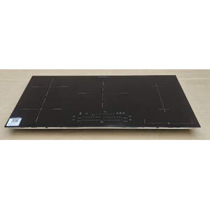 Westinghouse 90cm Five Zone Induction with Hob2Hood Cooktop WHI955BD