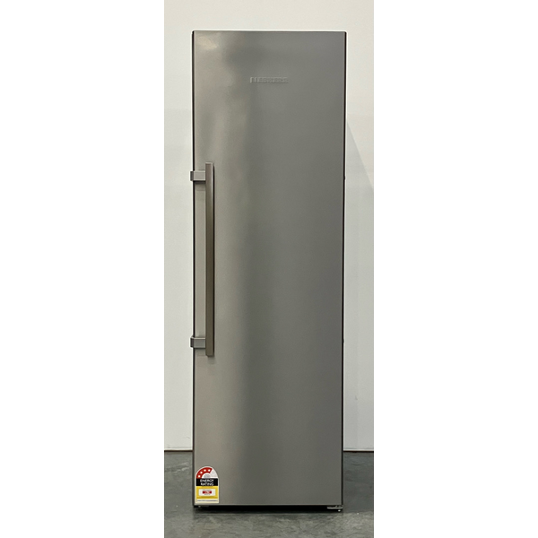 Liebherr 367L Upright Fridge SKBES4350RH