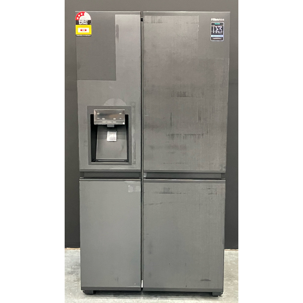 Hisense 632L PureFlat Side by Side Refrigerator With Non-Plumbed Water and Ice Dispenser Black Steel HRSBS633BW