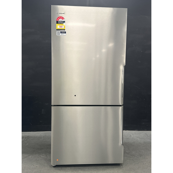Westinghouse 496L Stainless Steel Bottom Mount Frost Free Left Hinge Fridge WBE5300SC-L