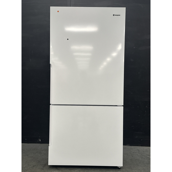 Westinghouse 496L Bottom Mount Frost Free Fridge WBE5300WC-R