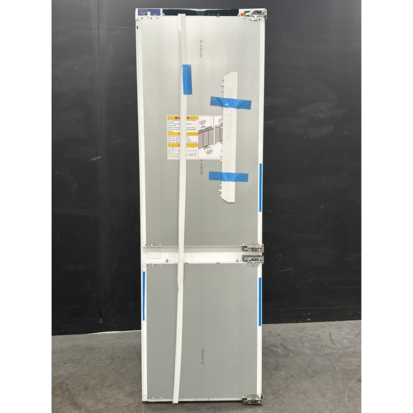 Liebherr 253L Pure Series Fully Integrated Bottom Mount Fridge Right Hinge ICNH5103RH