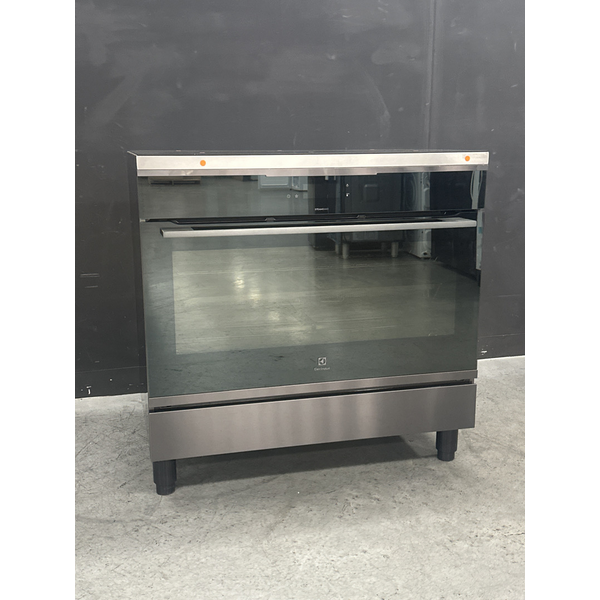 Electrolux 90cm Induction Cooktop & Pyrolytic Freestanding Oven/Stove EFEP956DSE