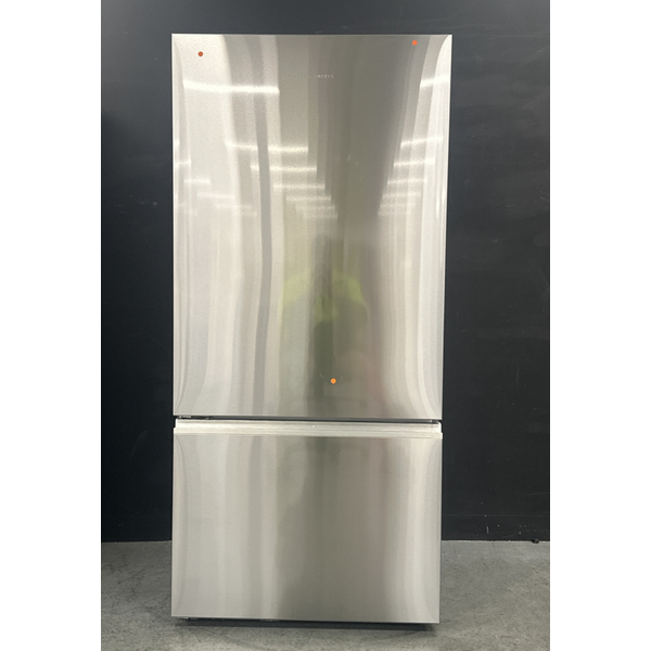 Fisher & Paykel Series 5 515L Fridge Freezer Stainless Steel RF505BRNQX1
