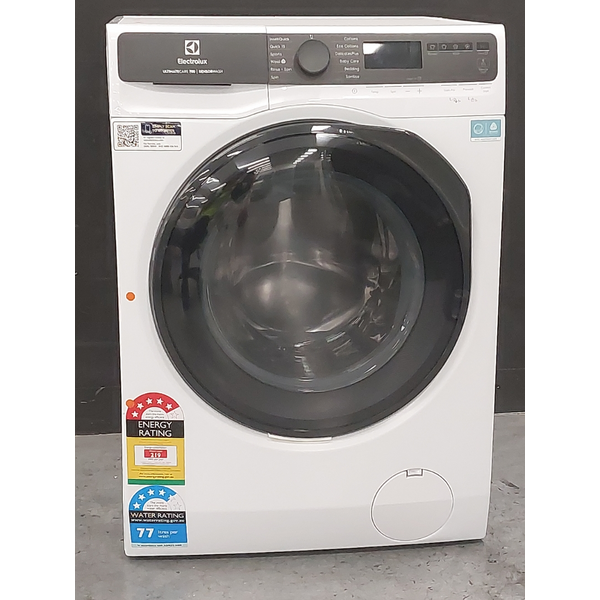 Electrolux 700 Series 9kg Front Load Washing Machine White EWF9043R7WCS