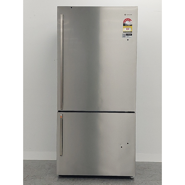 Westinghouse 496L Bottom Mount Frost Free Fridge Right Hinge Stainless Steel WBE5304SC-R