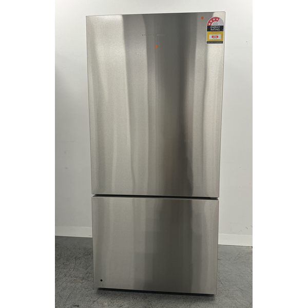Fisher & Paykel Series 5 494L Bottom Mount Refrigerator Stainless Steel Right Hinge RF522BRPX6