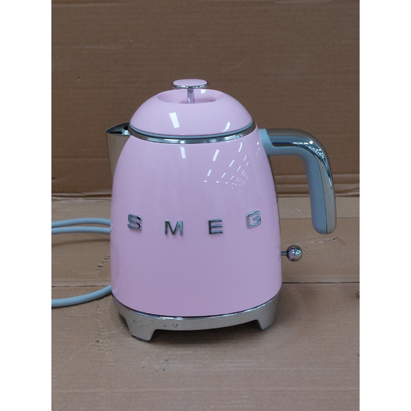 Smeg 50s Retro Style Electric Mini Kettle Pink KLF05PKAU