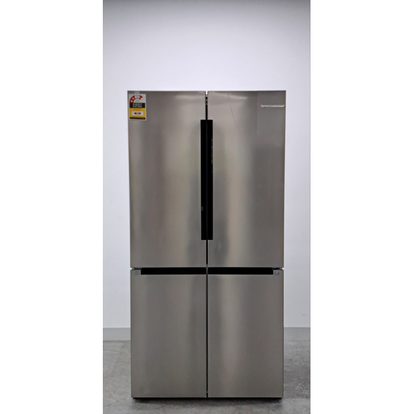 Bosch Serie 6 605L French Door Fridge KFN96APEAA