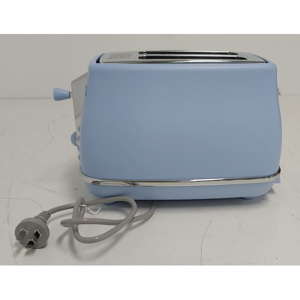 Delonghi Icona Capitals 2 Slice Toaster Amsterdam Blue CTOC2003LA