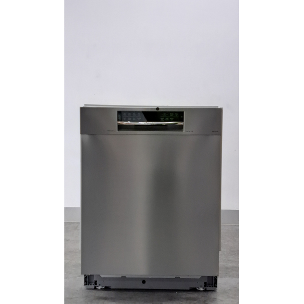 Bosch 60cm Series 6 Built Under Stainless Steel Dishwasher SMU6HCS01A